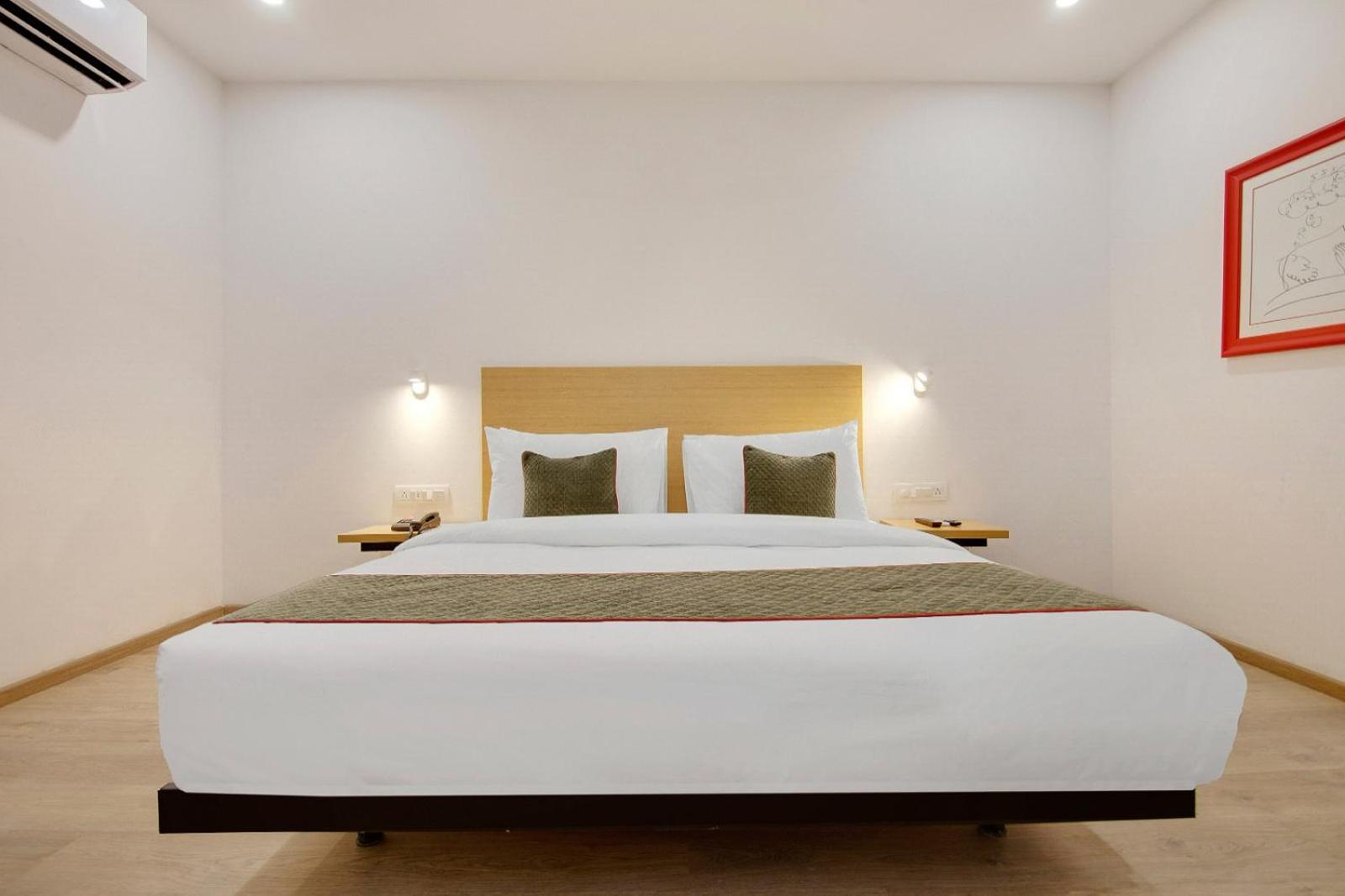 New Cozy Cave Hotel *